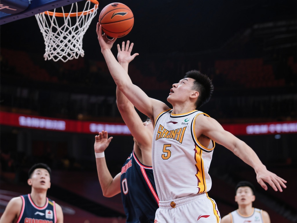 此外，袁照耀在防守端的努力也值得称赞。他